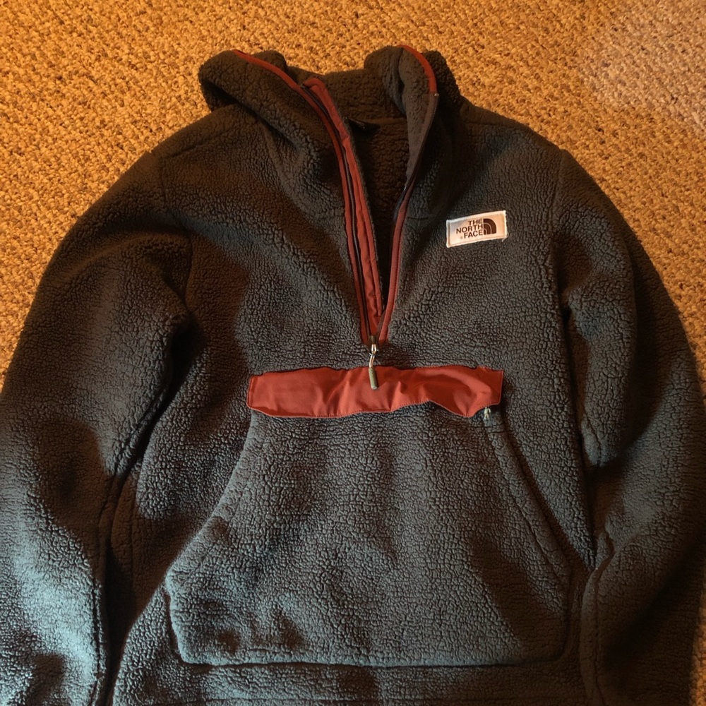 The North Face Campshire Hoodie